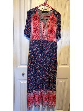 Zesica Women’s Floral Wrap Maxi Boho Dress Size Medium Patriotic Red Blue Floral